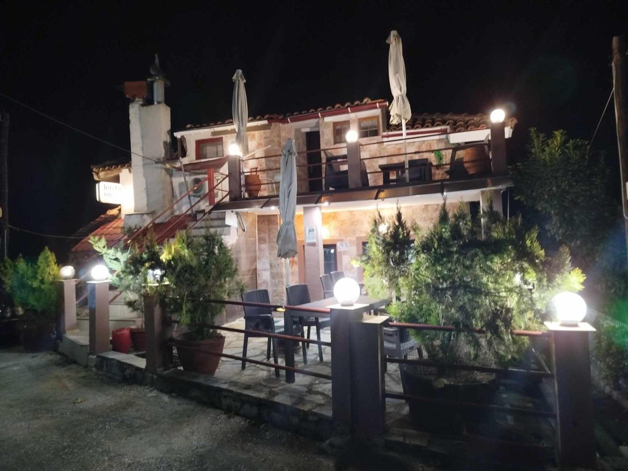 ホテル Kostis Hause カストラキオン エクステリア 写真