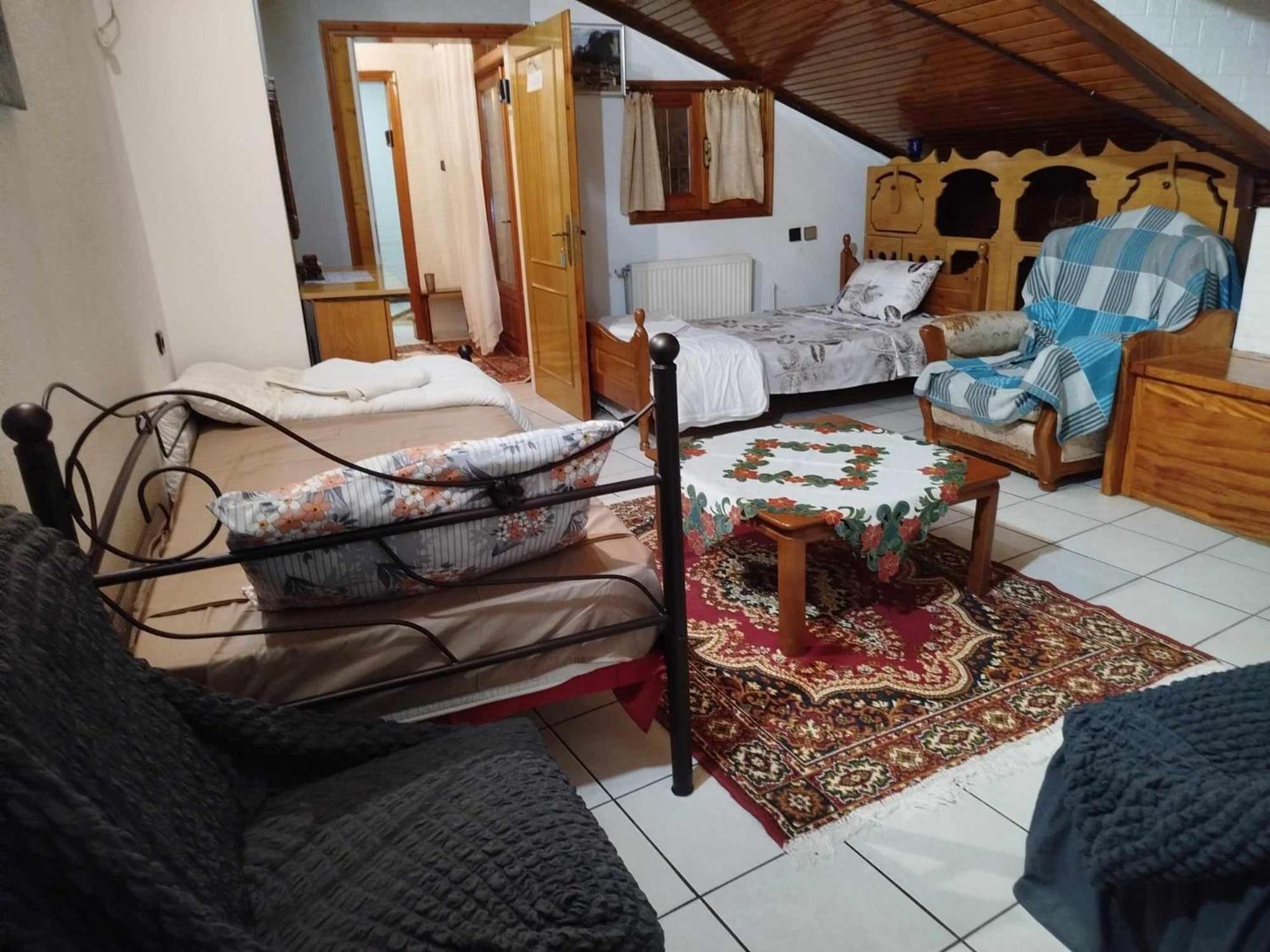 ホテル Kostis Hause カストラキオン エクステリア 写真